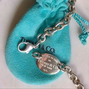 AUTHENTIC “Return to Tiffany & Co” 925 necklace
